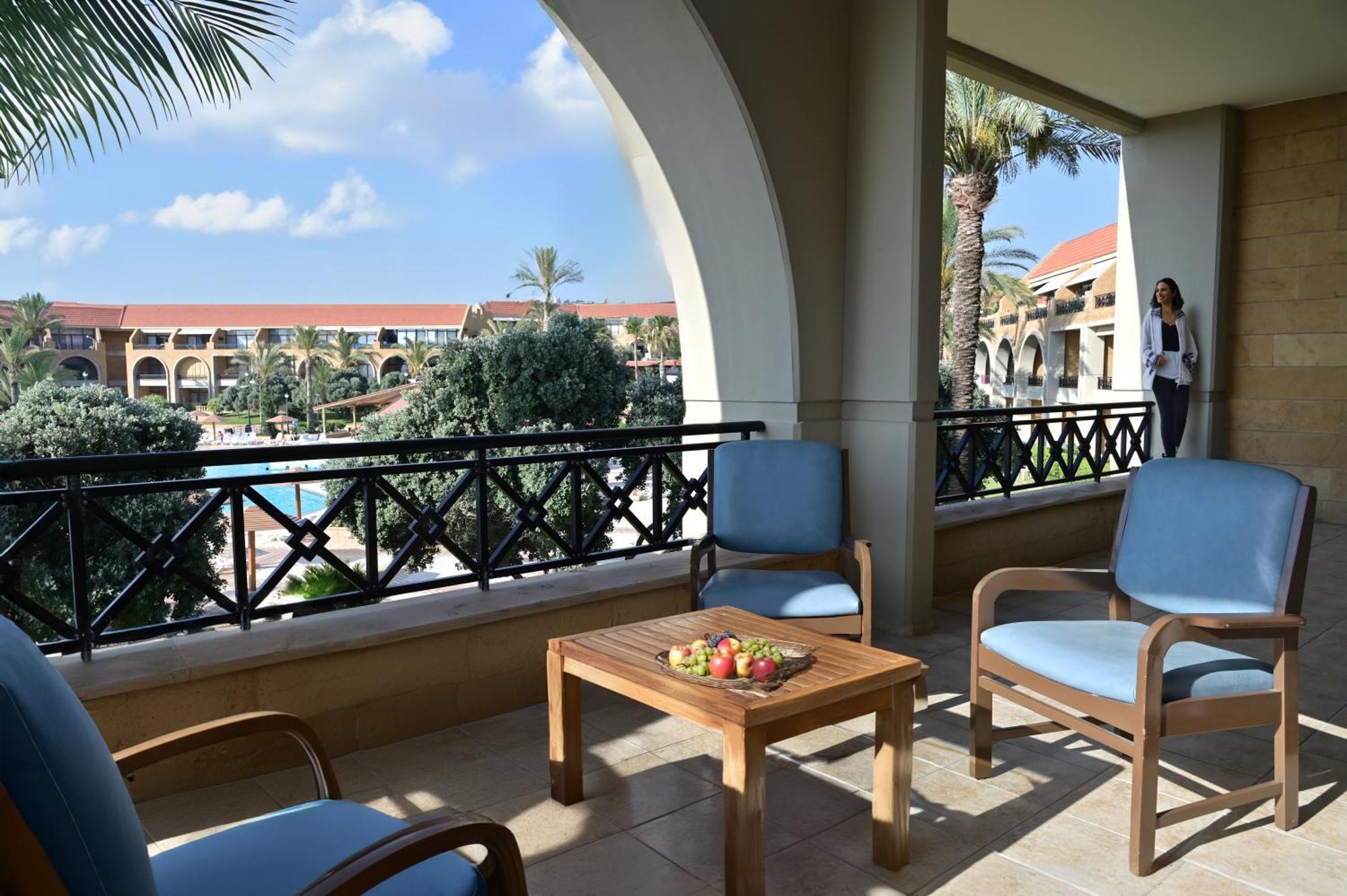 Jiyeh Marina Resort Hotel & Chalets Jieh Εξωτερικό φωτογραφία